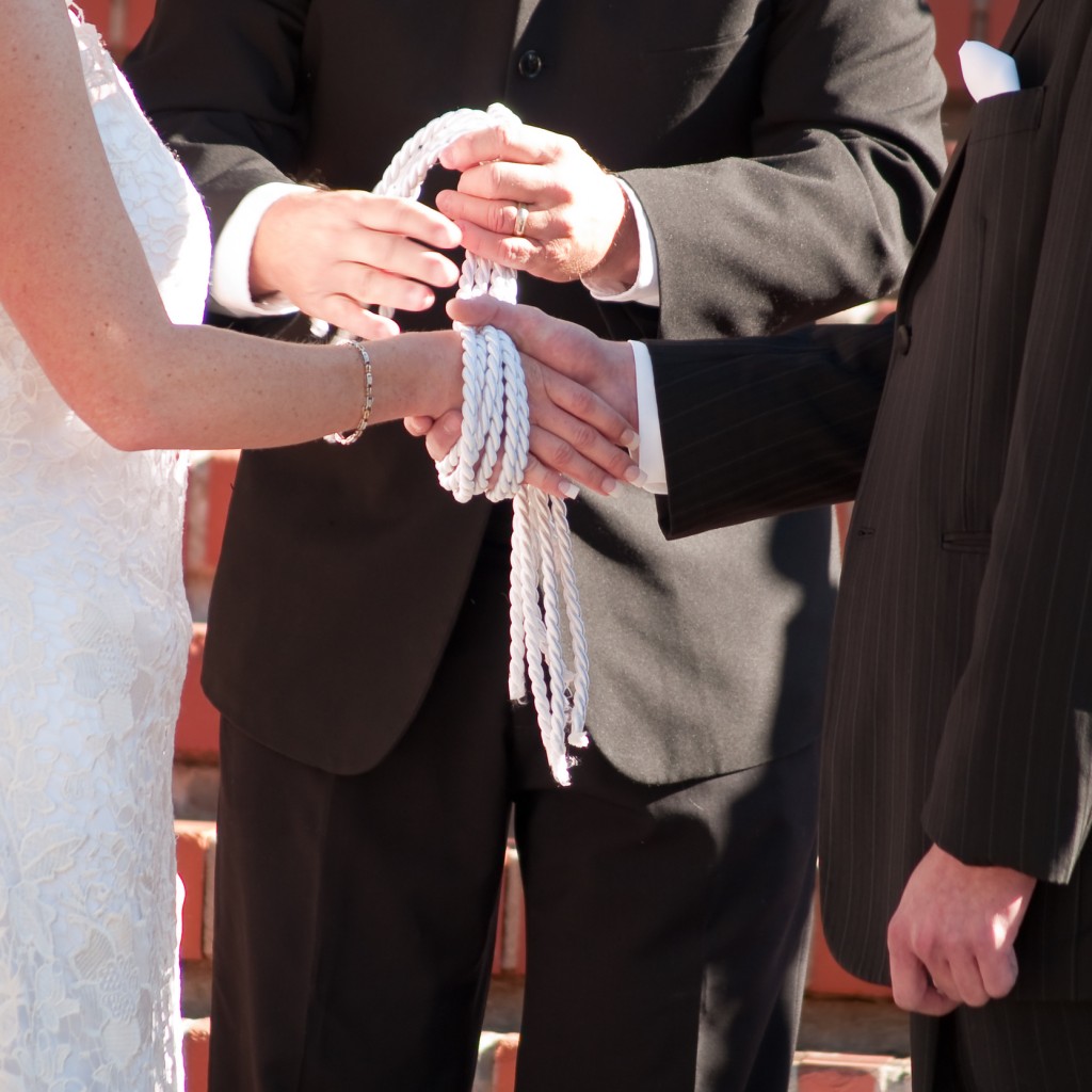 Explaining A Handfasting - Vows That Wow